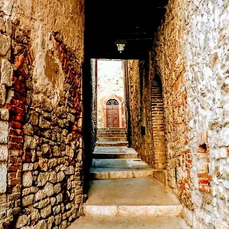 Lejlighed Centralissimo Nel Cuore Del Borgo *